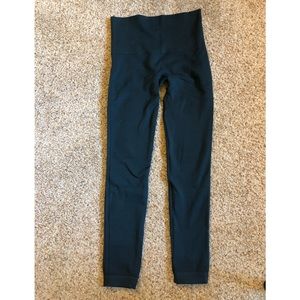 Spanx Look At Me Now Leggings